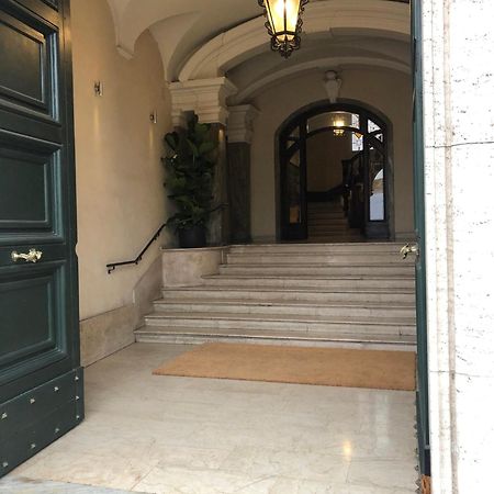 Palazzo Marescalchi Belli, Vicino Piazza Di Spagna Rom Exterior foto