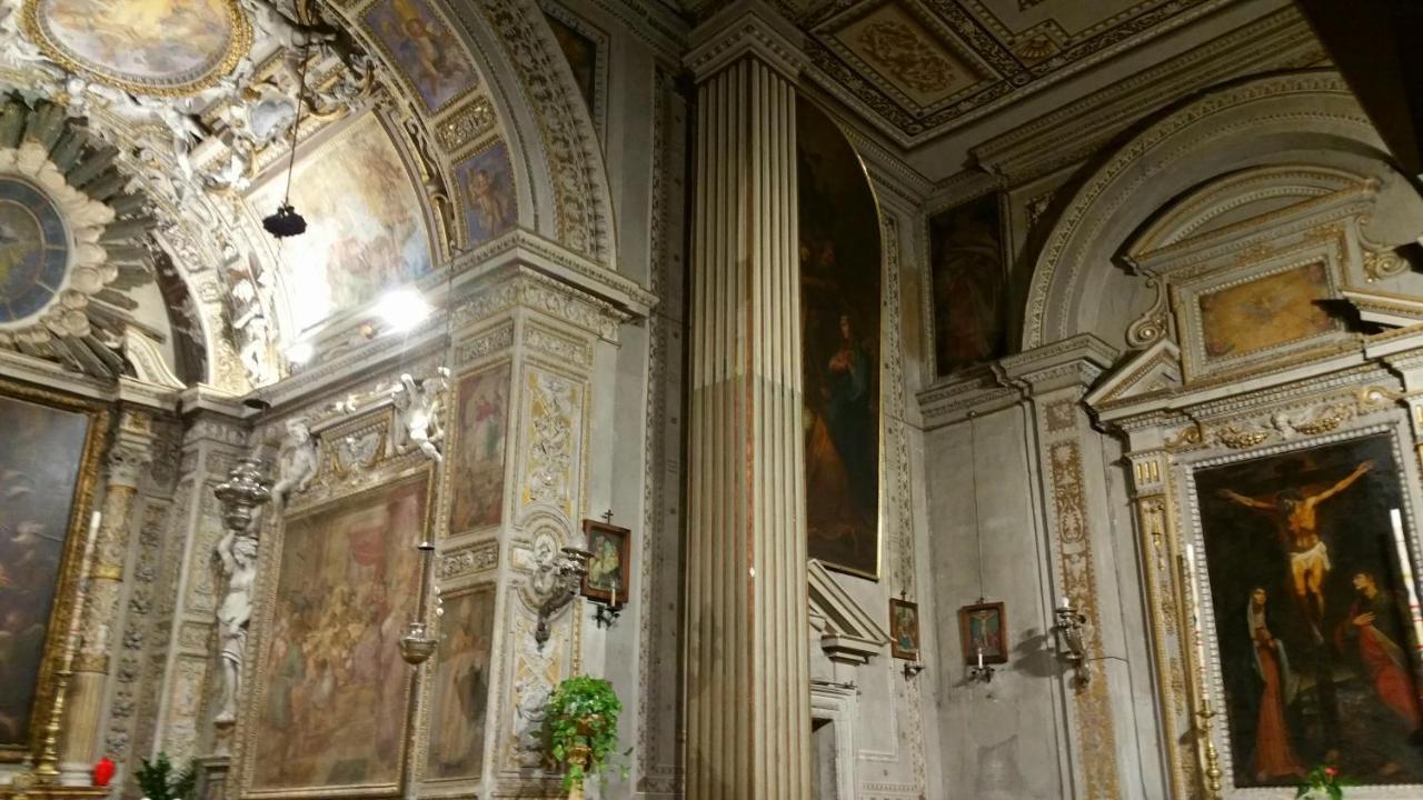 Palazzo Marescalchi Belli, Vicino Piazza Di Spagna Rom Exterior foto